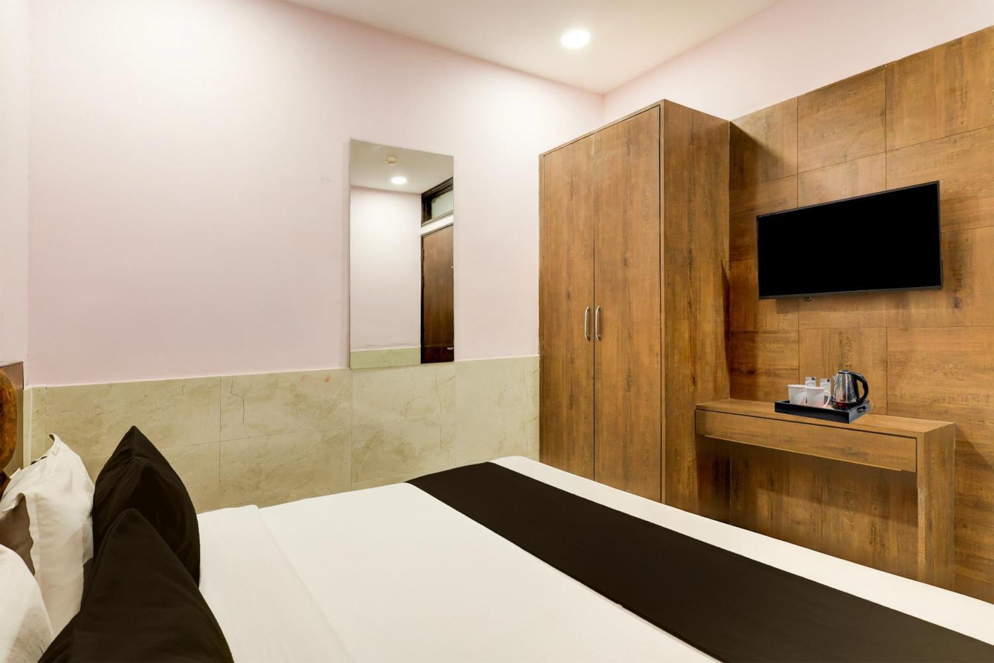 Super Hotel O Alipur Narela Zewnętrze zdjęcie