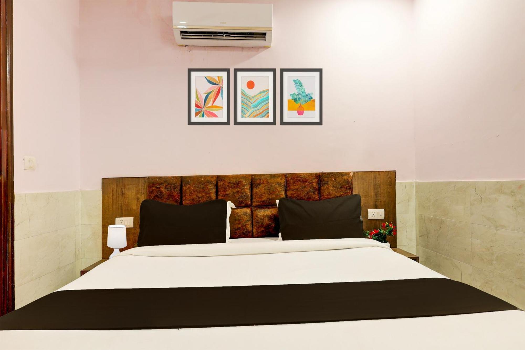 Super Hotel O Alipur Narela Zewnętrze zdjęcie