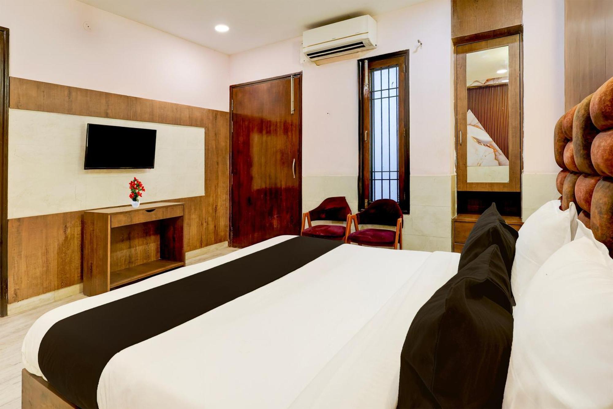 Super Hotel O Alipur Narela Zewnętrze zdjęcie